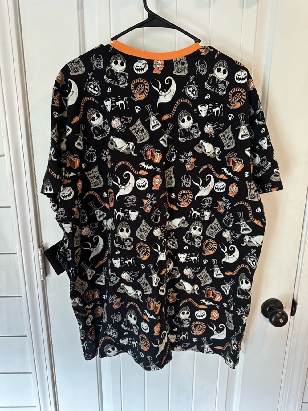 Loungefly Black Tee with Orange Trim - Picture 6 of 6